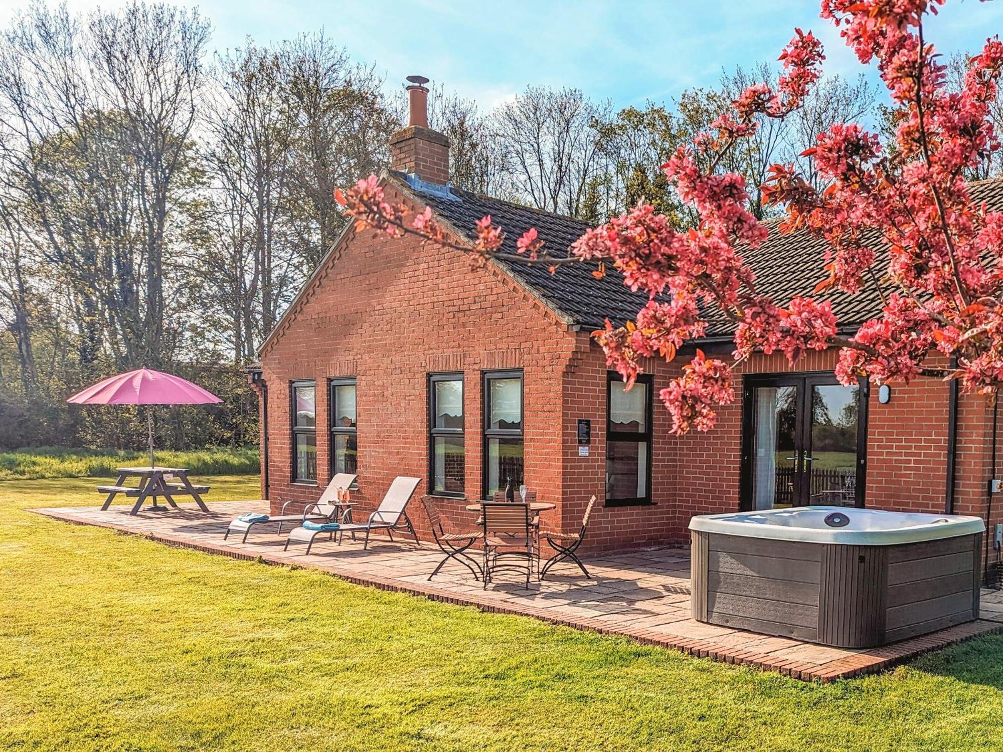 Highgrove Villa Gissing Eksteriør bilde